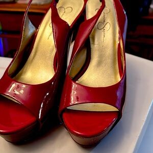 Jessica Simpson deep red patent heels
